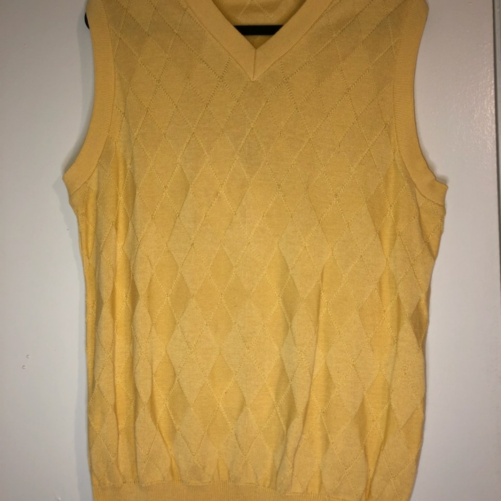 Jos. A. Bank argyle vest. SIZE M